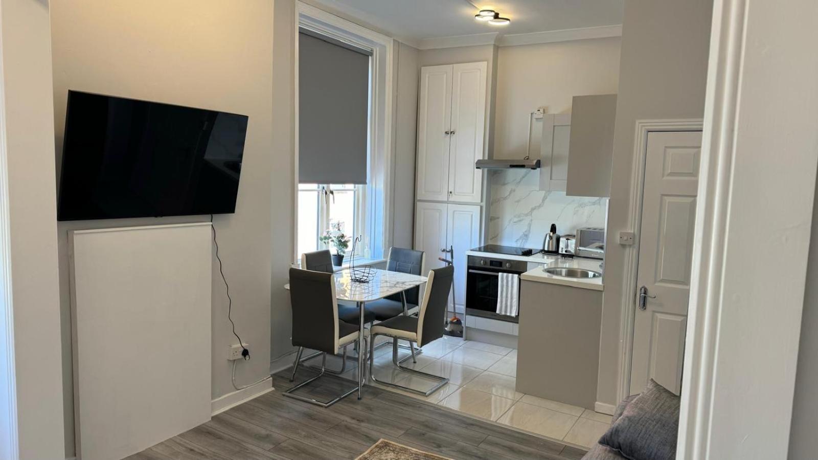 Modern 2-Bedroom Apartment-Dublin City Extérieur photo